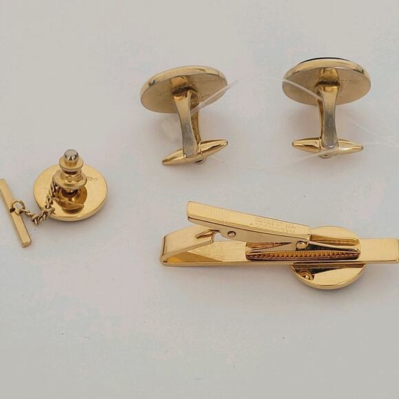 Wedgwood Jasperwear Cufflinks Pin Clip Set Gold Black Tone Horse England Round - Picture 2 of 10